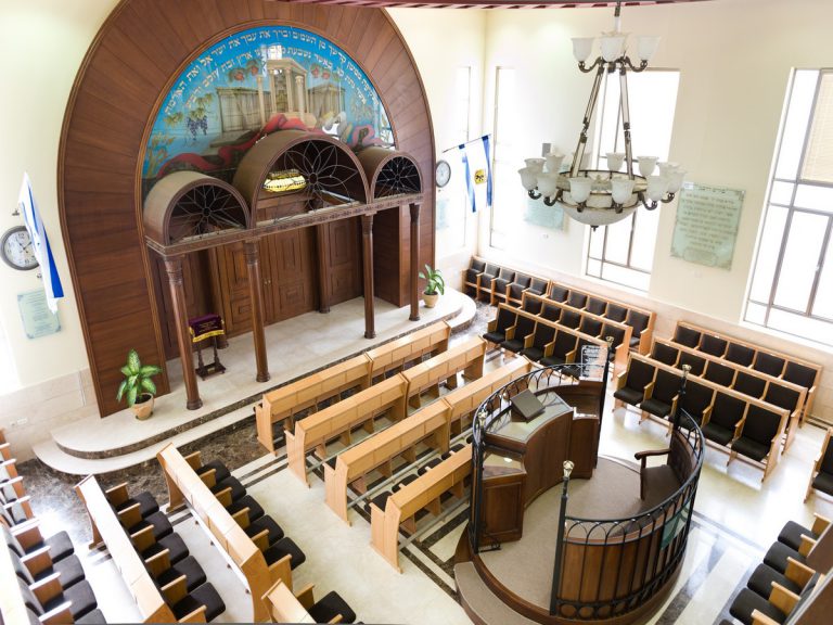 ריקי גרוזמן אדריכלית בתי כנסת