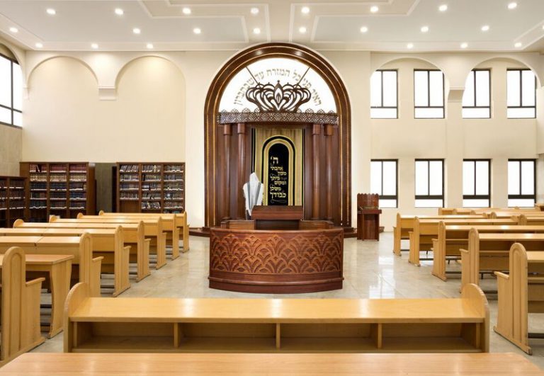 ריקי גרוזמן - עיצוב פנים ואדריכלות בתי כנסת